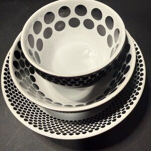 IKEA Black & White Polka Dot Bowl Set of 3
|EUC| Discontinued Design #15199